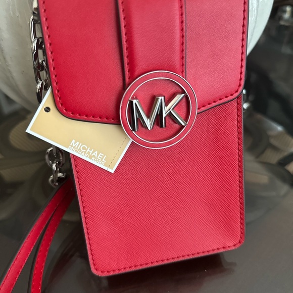Michael Kors Red Leather MK Circle Logo Crossbody - Picture 2 of 3